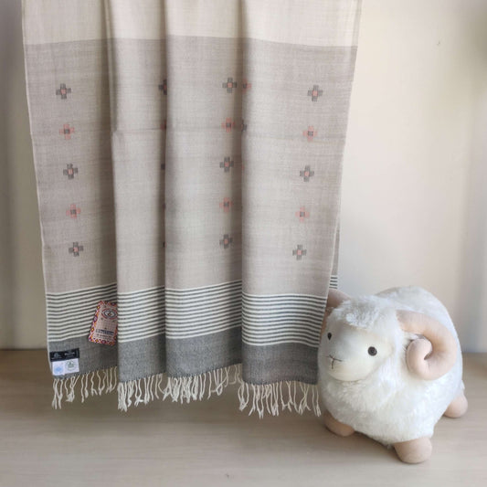 Hand Woven Pure Merino Wool Kullu Shawl