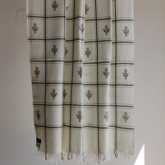 Hand Woven Pure Merino Wool Kullu Shawl