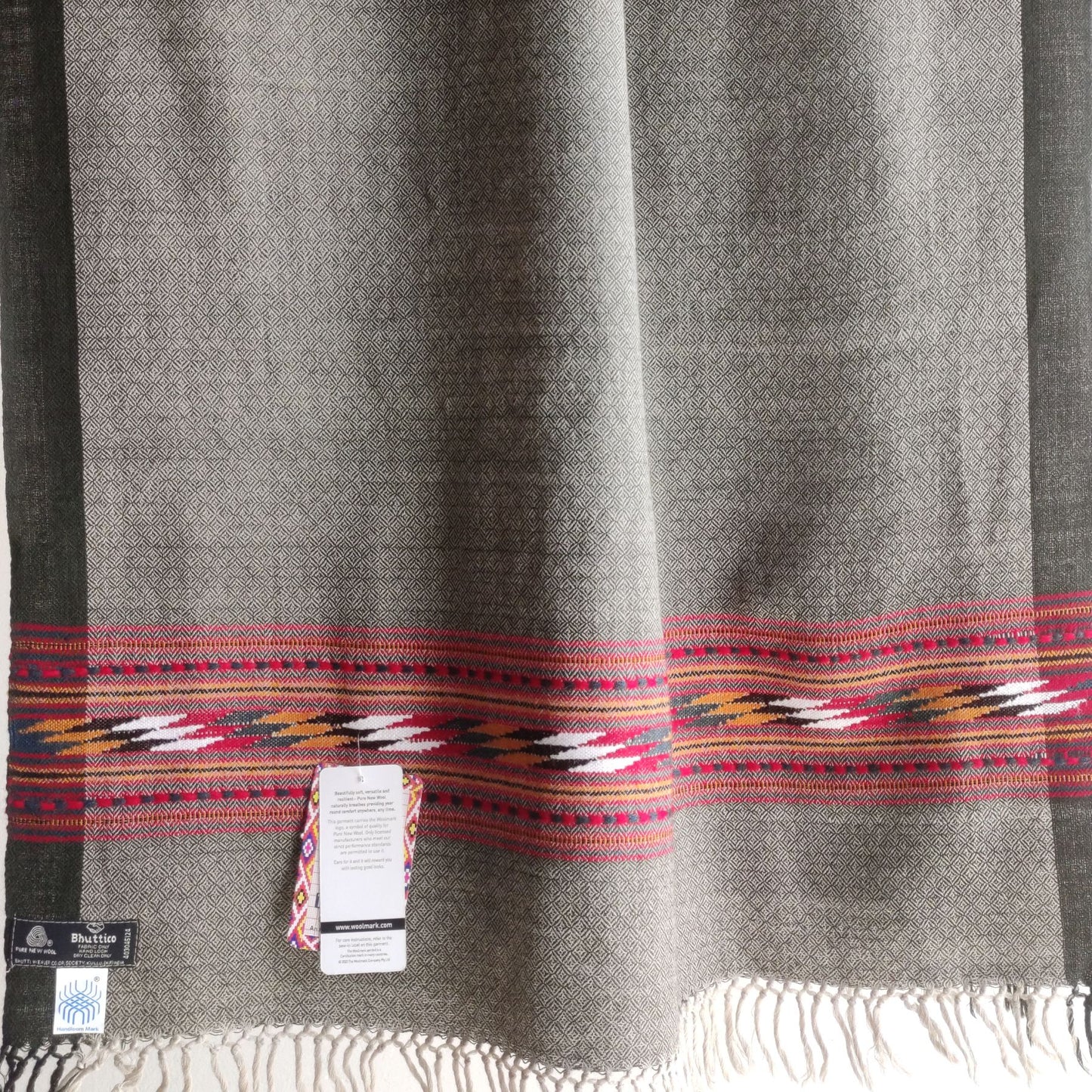 Hand Woven Pure Merino Wool Kullu Stole