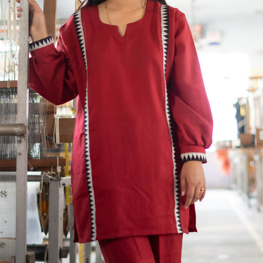 Traditional kullu Patti design