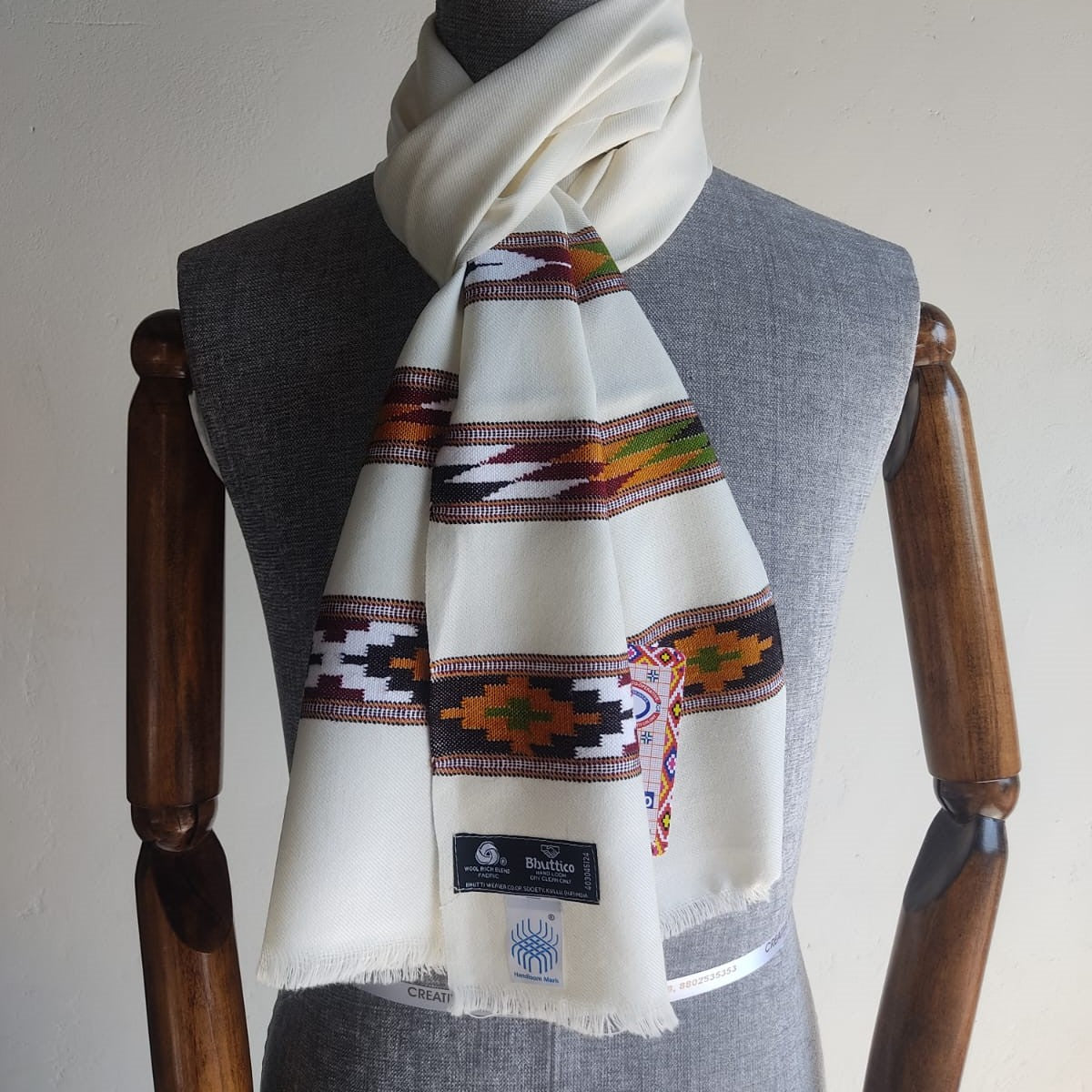 Hand Woven Polywool Muffler