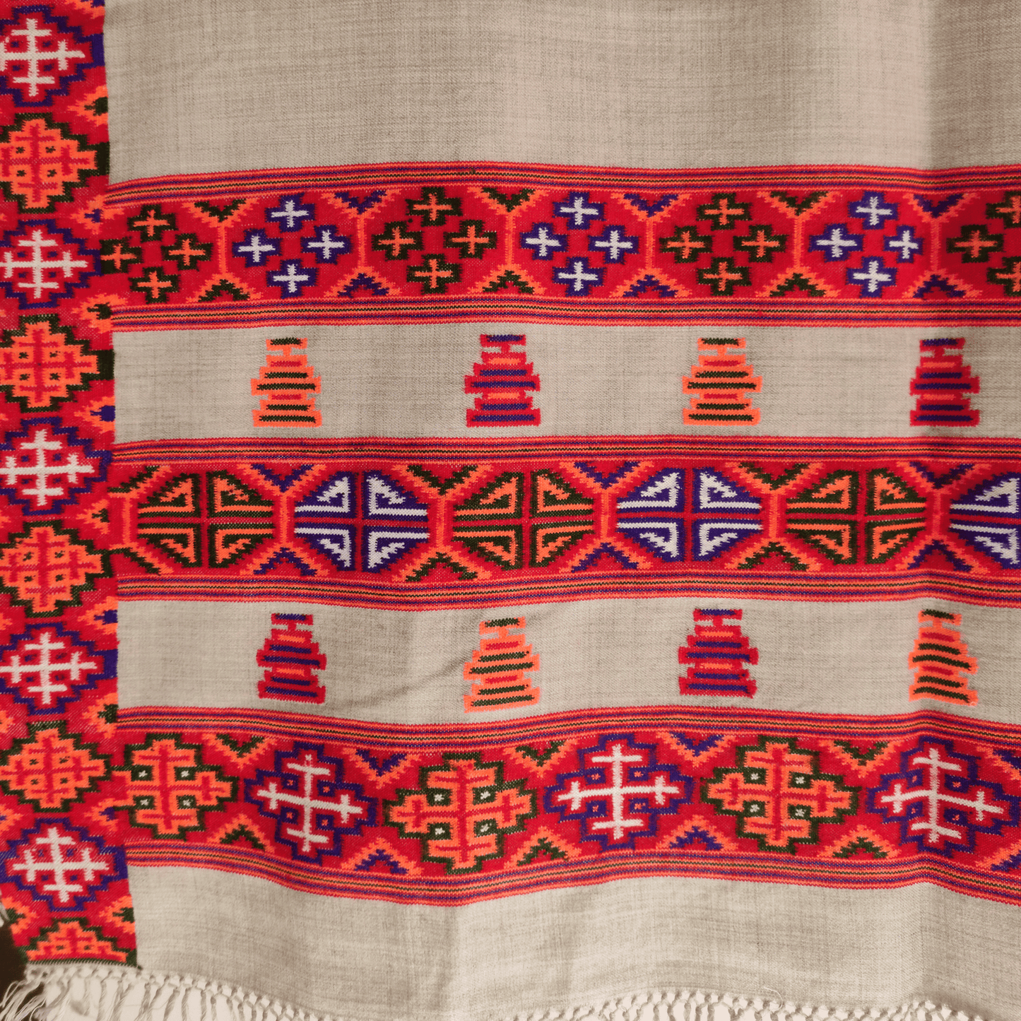 Hand Woven Pure Merino Wool Traditional Kinnauri Shawl