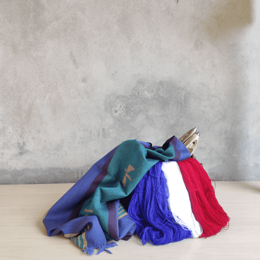 Hand Woven Pure Merino Wool Kullu Stole - (Wandering Strokes B01)