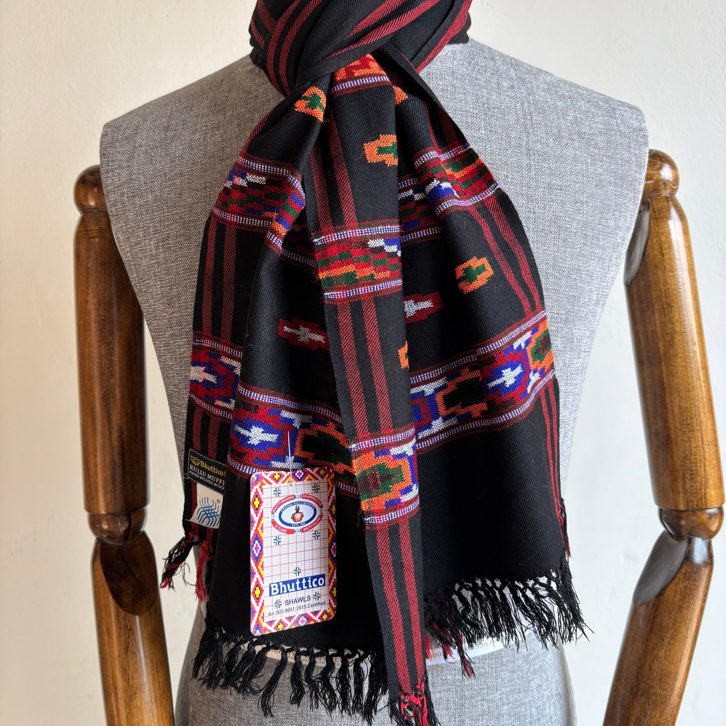 Hand Woven Pure Merino Wool Muffler Black