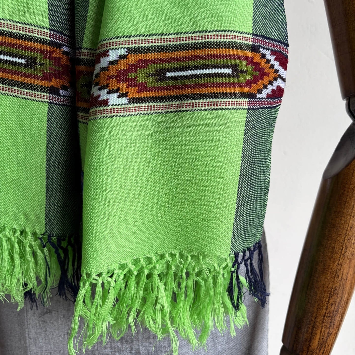 Pure Cashmilon Stole – Parrot Green