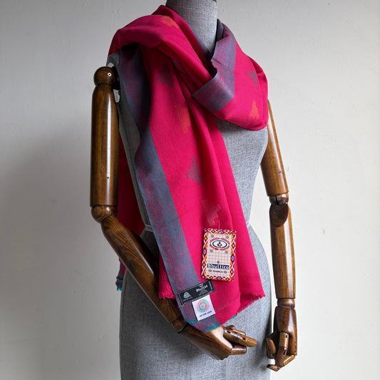 Hand Woven Pure Merino Wool Kullu Stole Pink