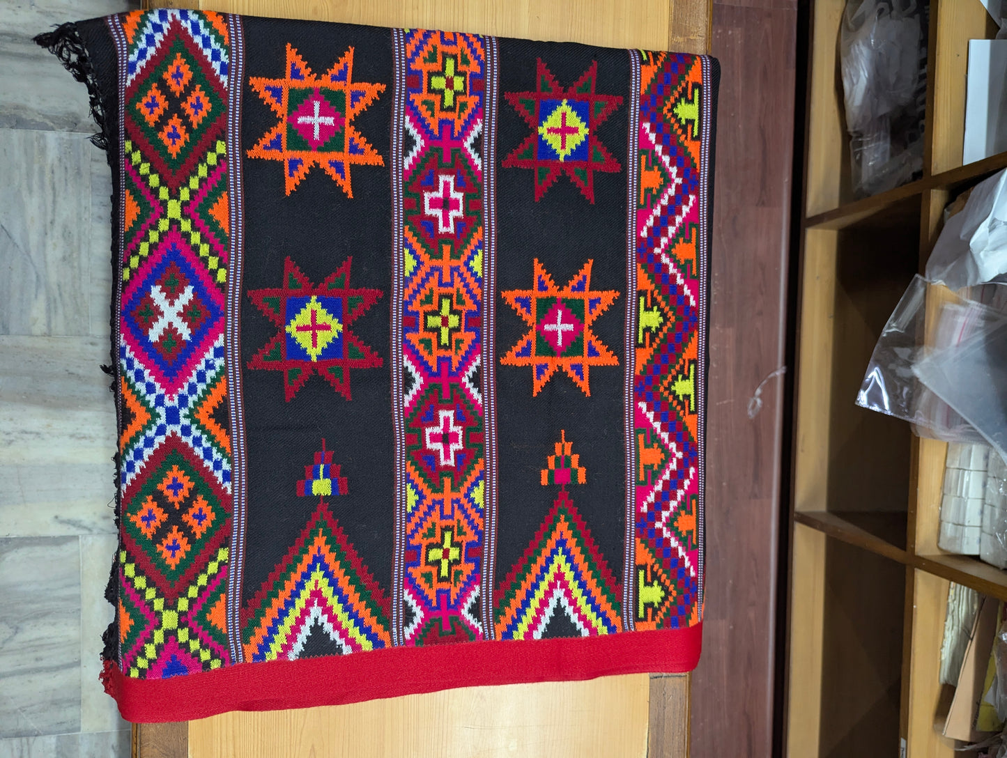 Traditional Kullu Pattu – Grey Base (Pure Merino Wool)