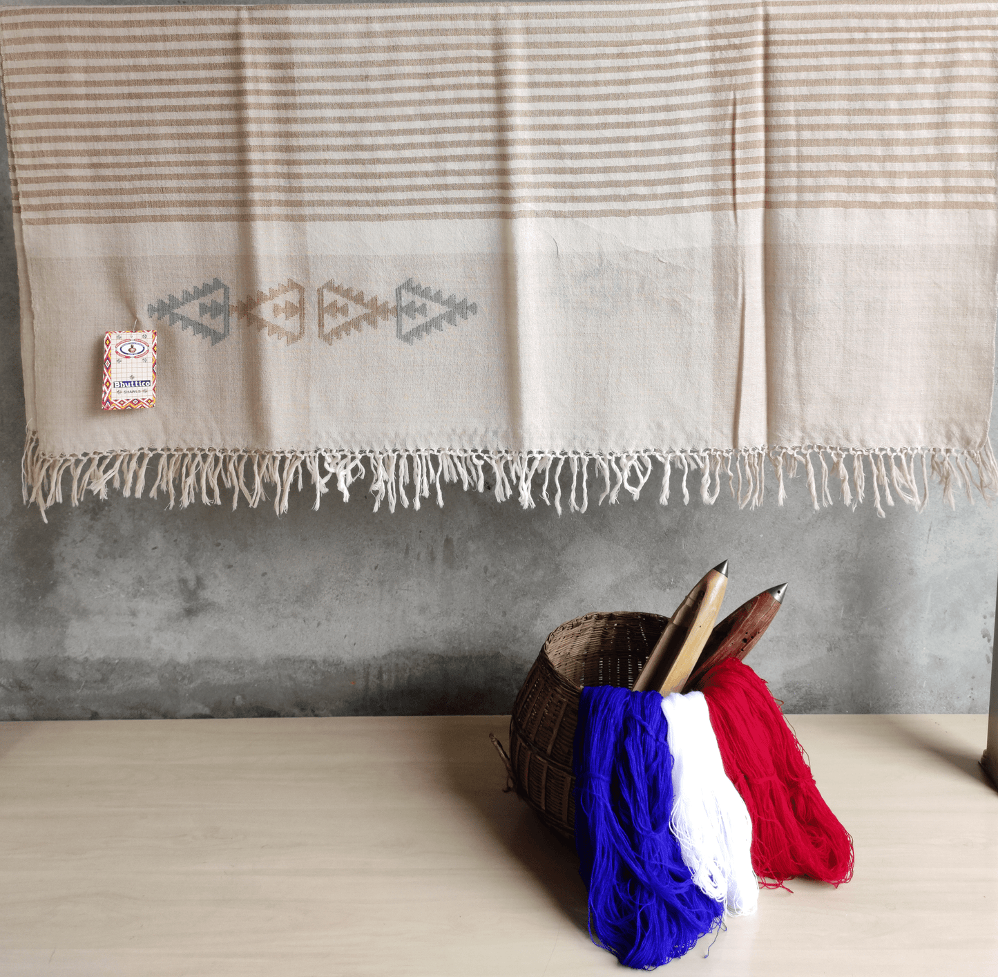 Hand Woven Pure Merino Wool Kullu Shawl (Beas-012) FAWN