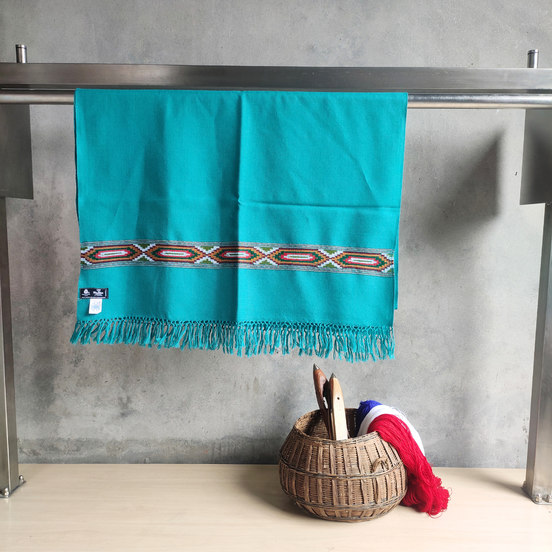 Women's Hand Woven Pollywool Kullu Stole (Peacock)