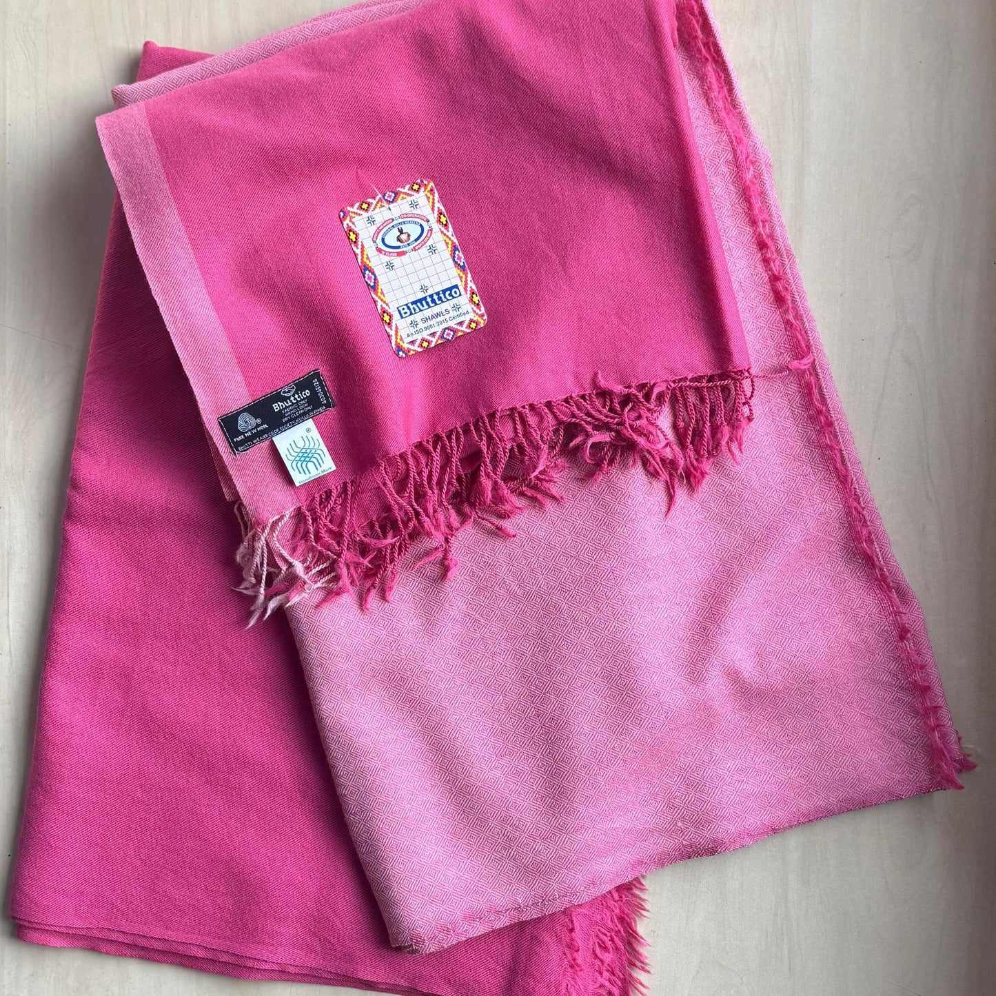 Women's merino winter suit with stole (pink)