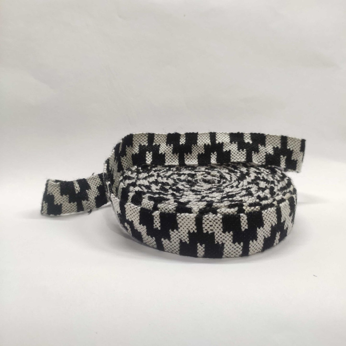 BORDER CASHMILON (Width - 1 inch) Rs.150/ - per mtr. - Bhuttico Shawls