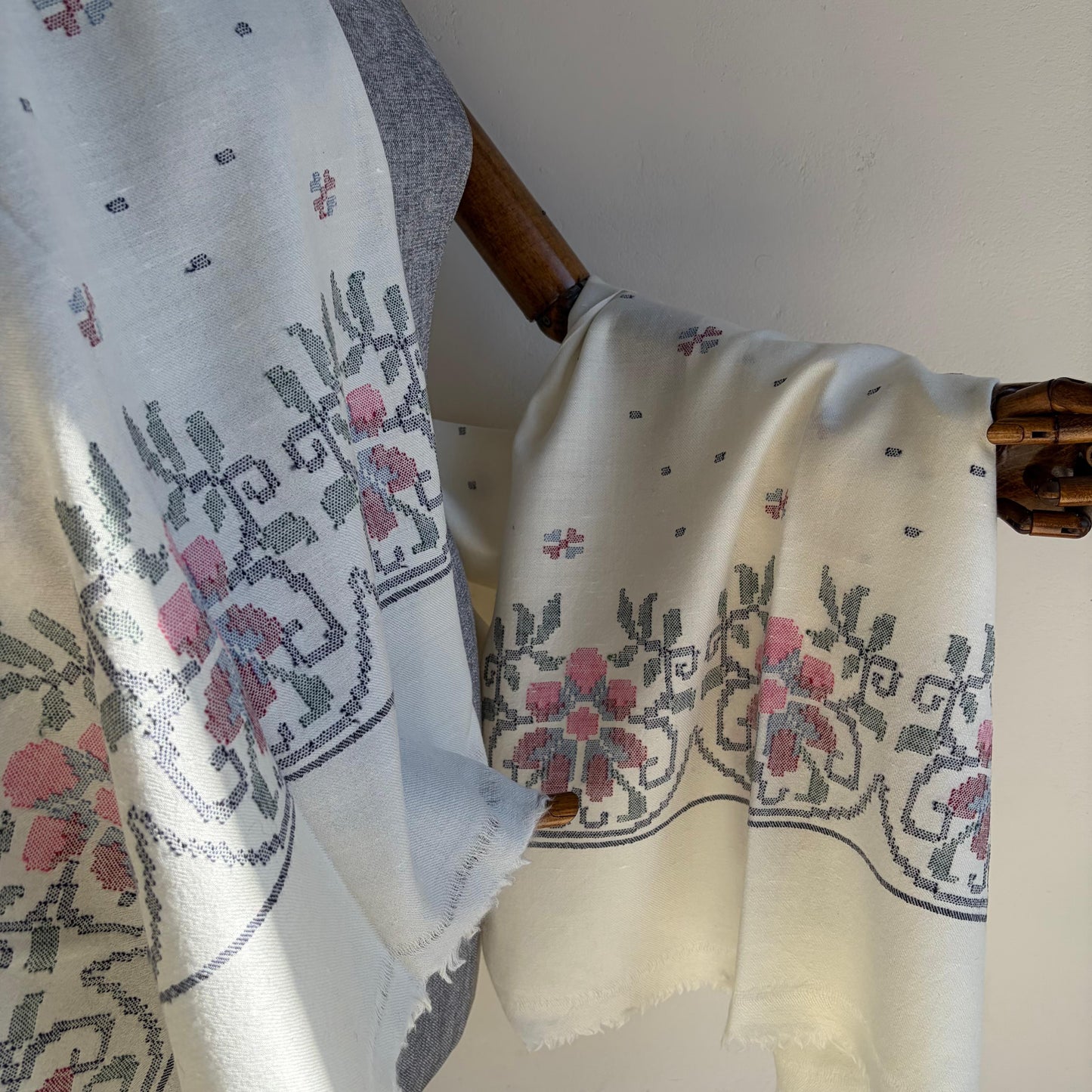 Handwoven Angora and Wool Blend Shawl (white) - Phool Patti Design