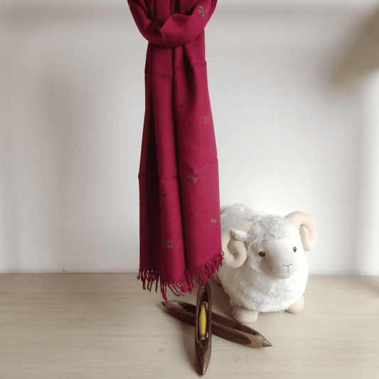 Hand Woven Merino Wool Kullu Stole - Red - Bhuttico Shawls