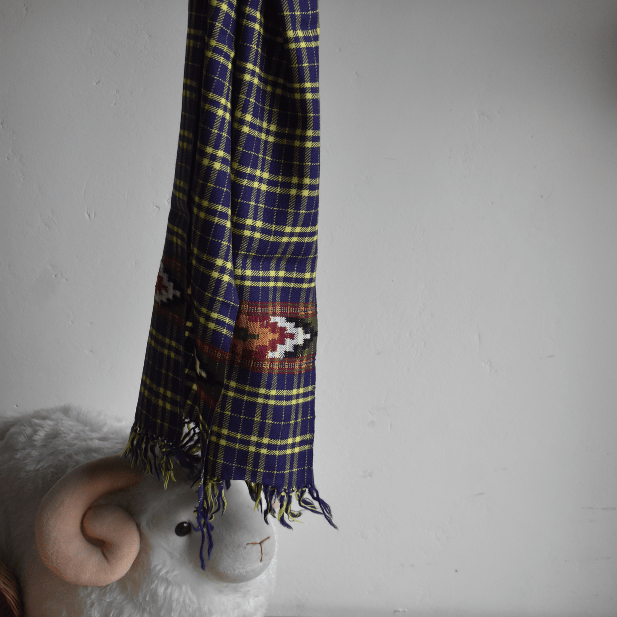 Hand Woven Pure Merino Wool Muffler - Bhuttico Shawls