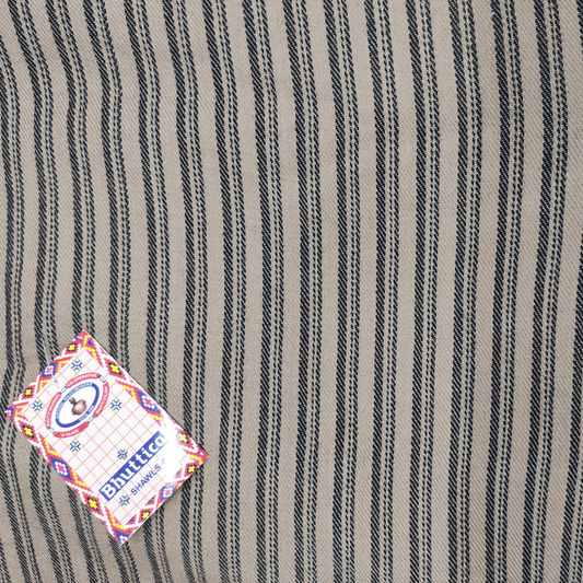 Hand Woven Pure Merino Wool Shirt Fabric ( 2.5 mtr) - Bhuttico Shawls