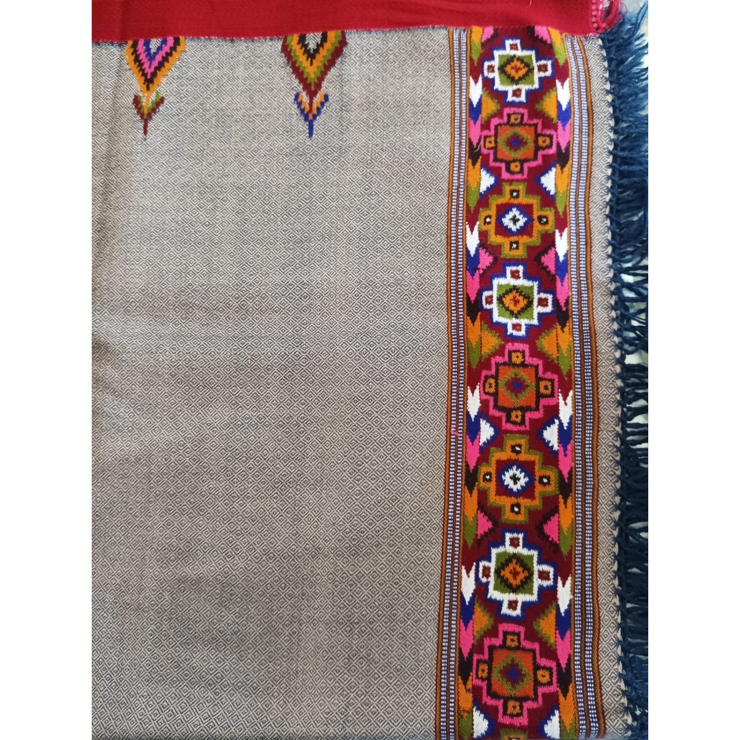 Bhuttico Kullu Pattu – Authentic Handwoven Merino Wool Pattu