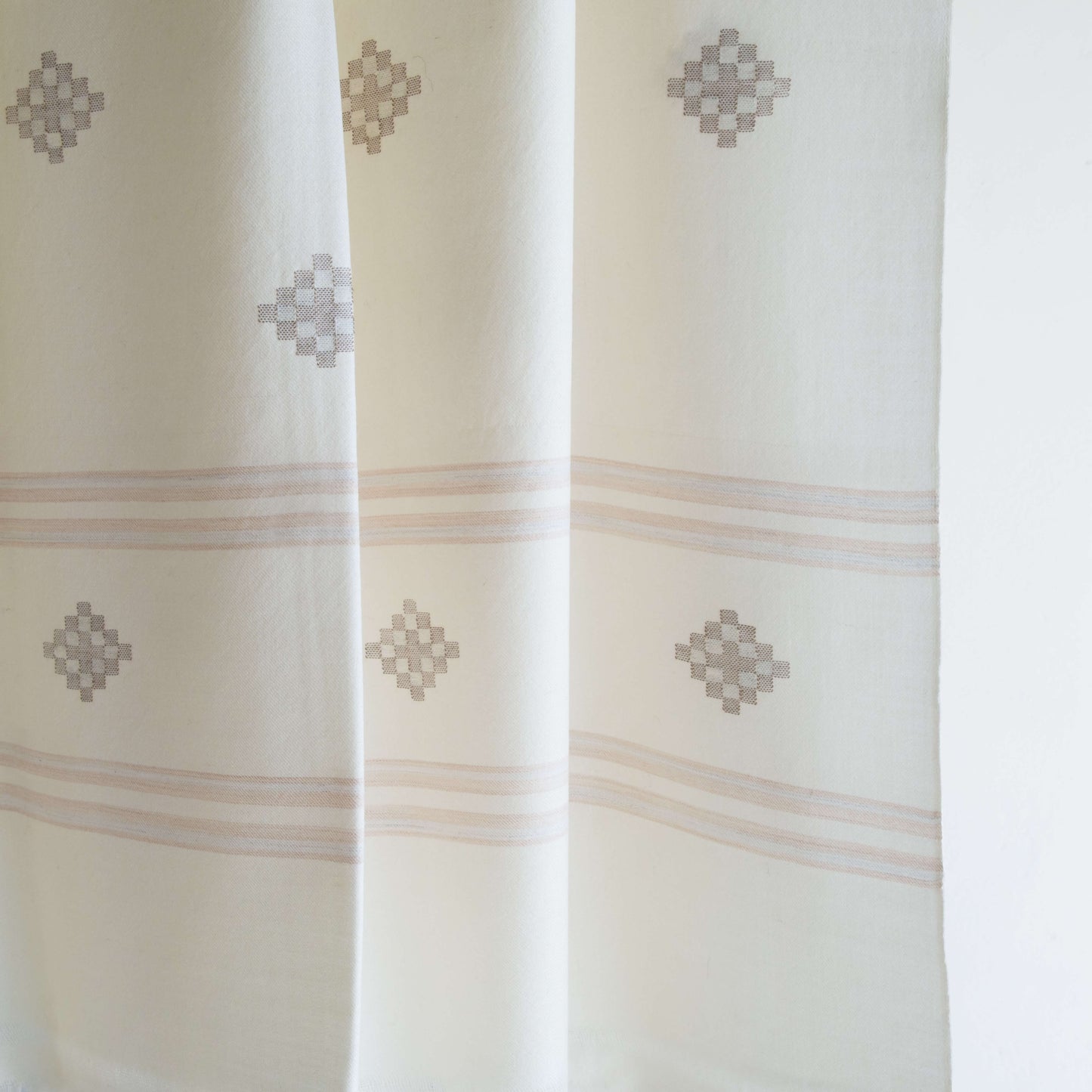 Women Merino Wool Shawl- White