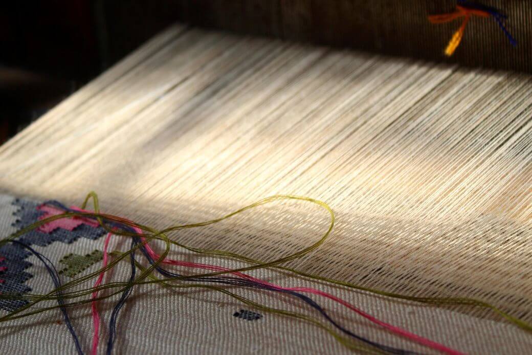 Handloomed vs. Synthetic: Why Authentic Himachali Woolen Suits Are Warmer