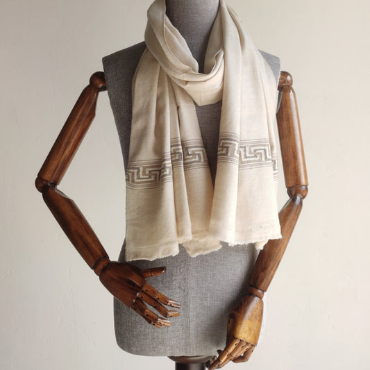 Hand Woven Pure Pashmina Kullu Stole