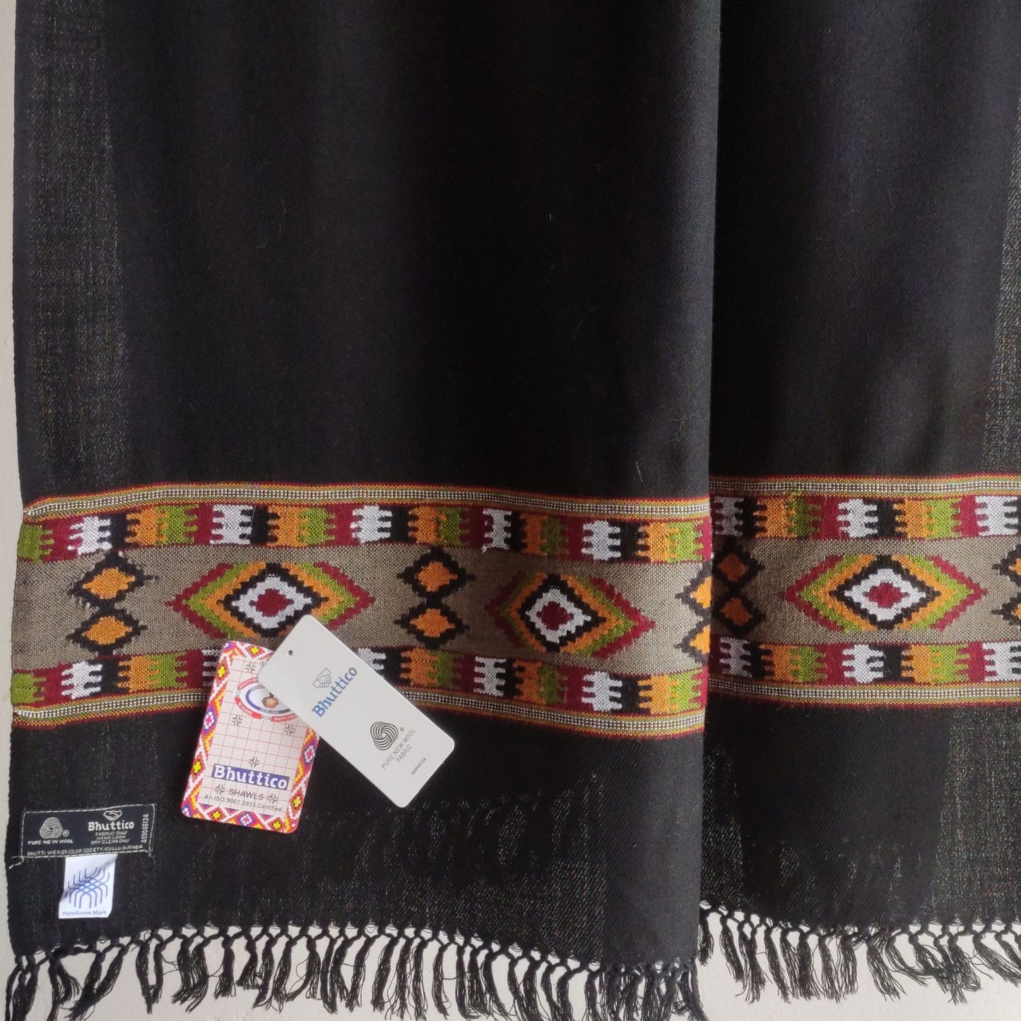 Hand Woven Pure Merino Wool Kullu Stole- Black