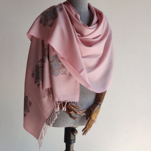 Hand Woven Pure Merino Wool Kullu Shawl-Pink