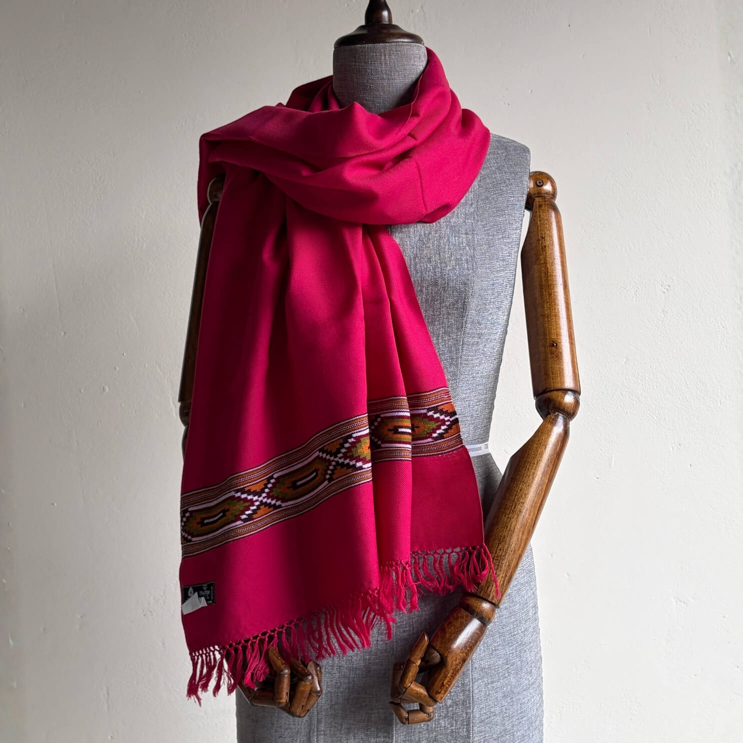 handwoven polywool stole - pink 