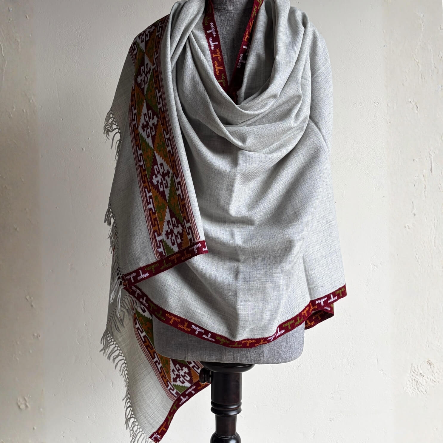 Pure merino wool shawl - Grey 