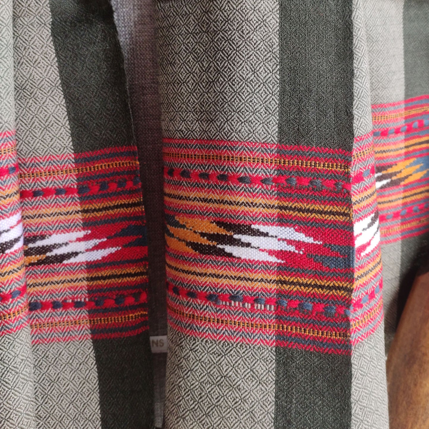 Hand Woven Pure Merino Wool Kullu Stole