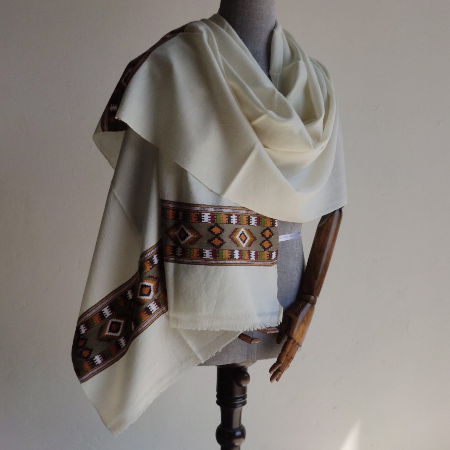 Handwoven Angora+Wool Shawl White