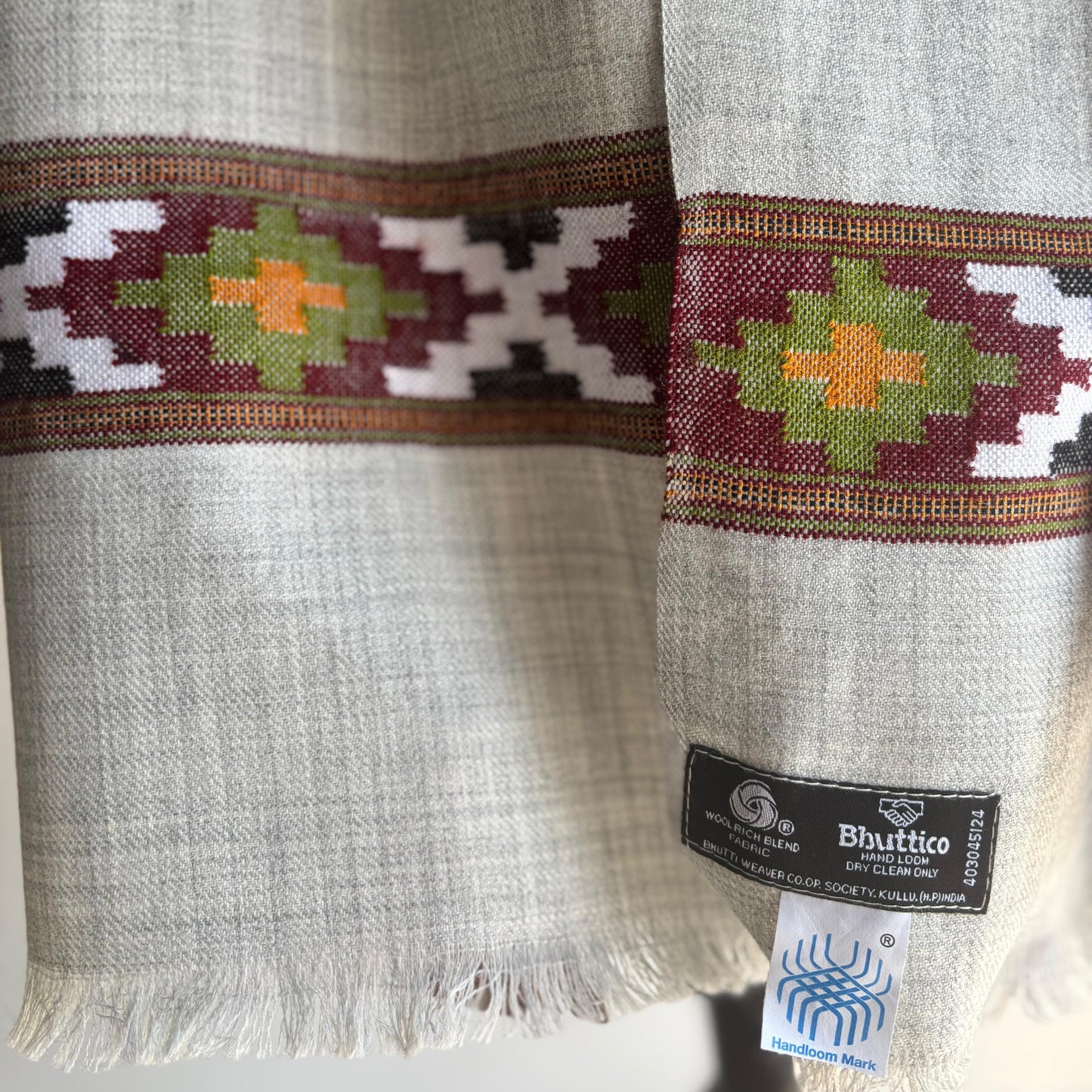 Hand Woven Polywool Muffler
