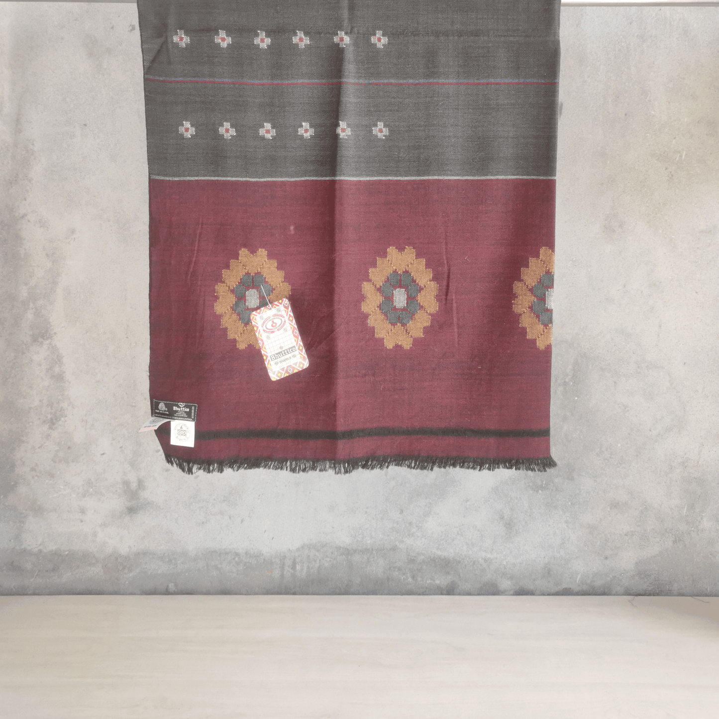 Hand Woven Pure Merino Wool Kullu Shawl- maroon