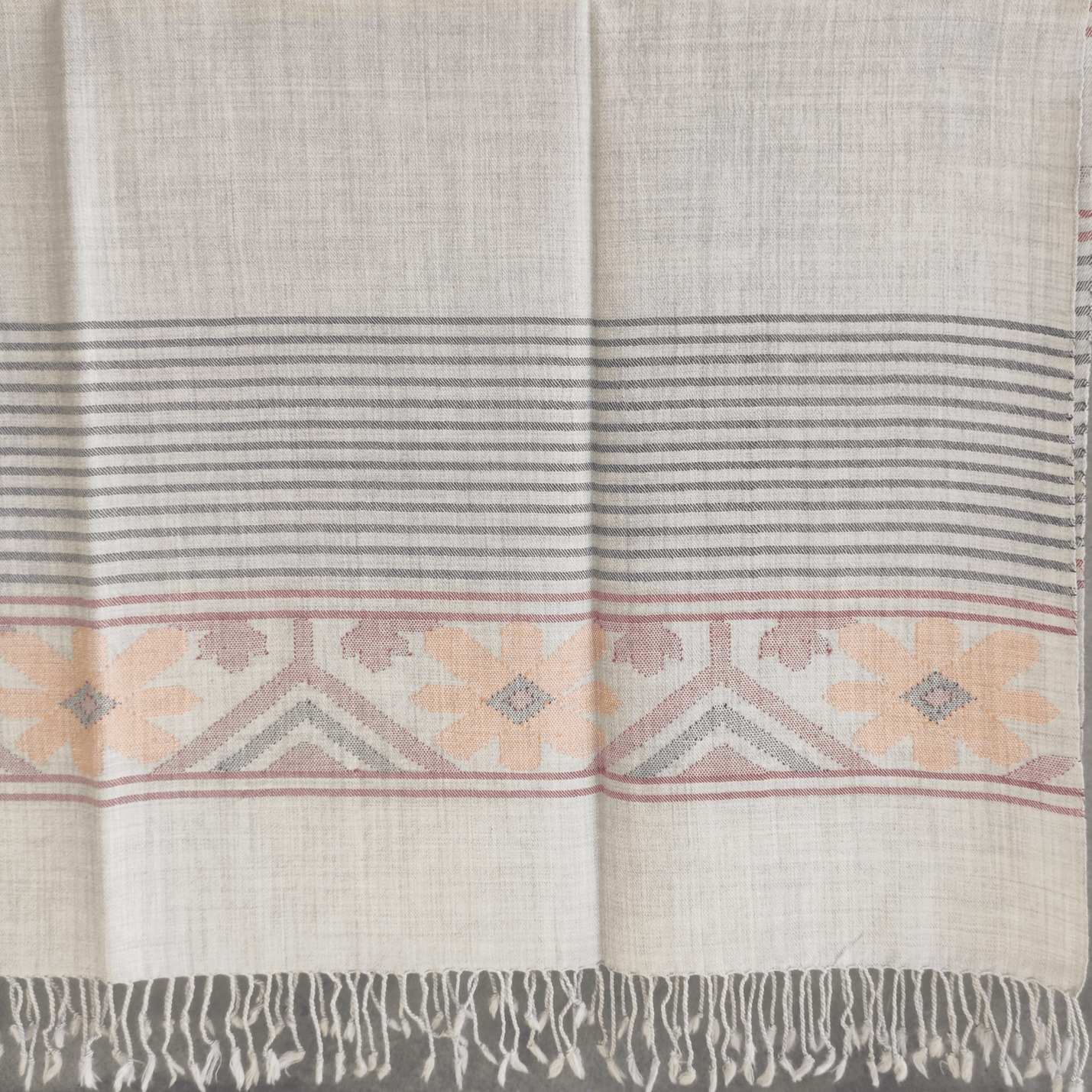 Hand Woven Pure Merino Wool Kullu Shawl- grey