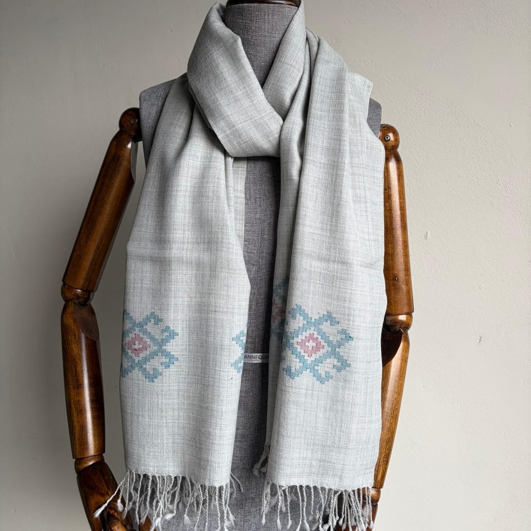 Hand Woven Pure Merino Wool Kullu Stole