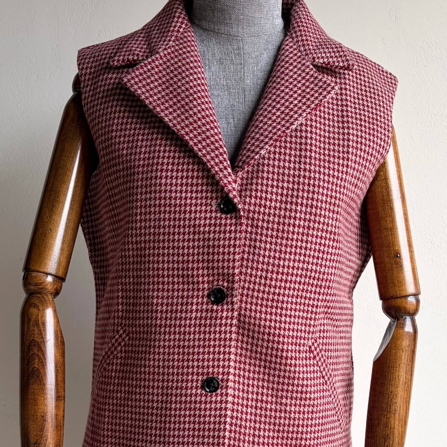 Women’s Merino Wool Nehru Jacket – Maroon Checked