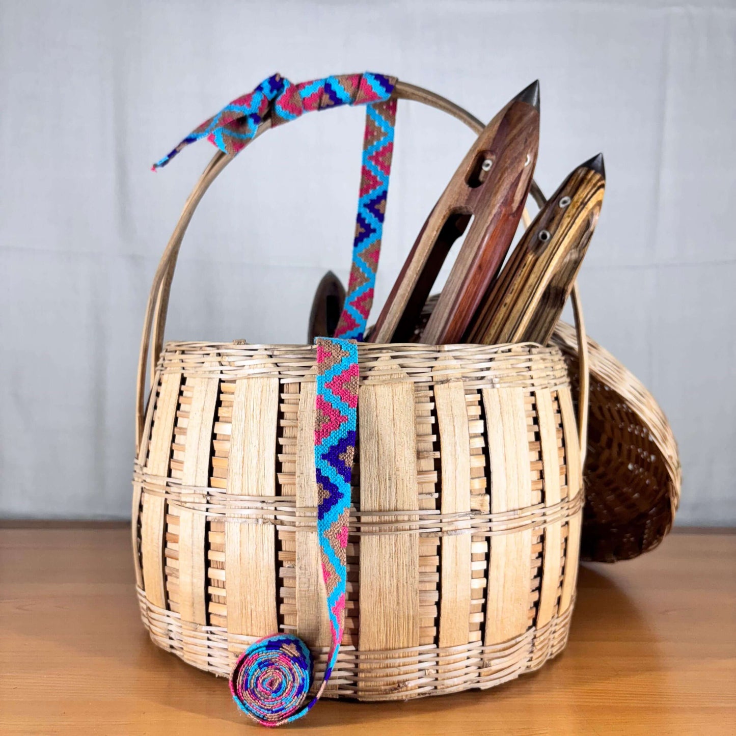 Kullu Patti lace (border) for suit cashmilon