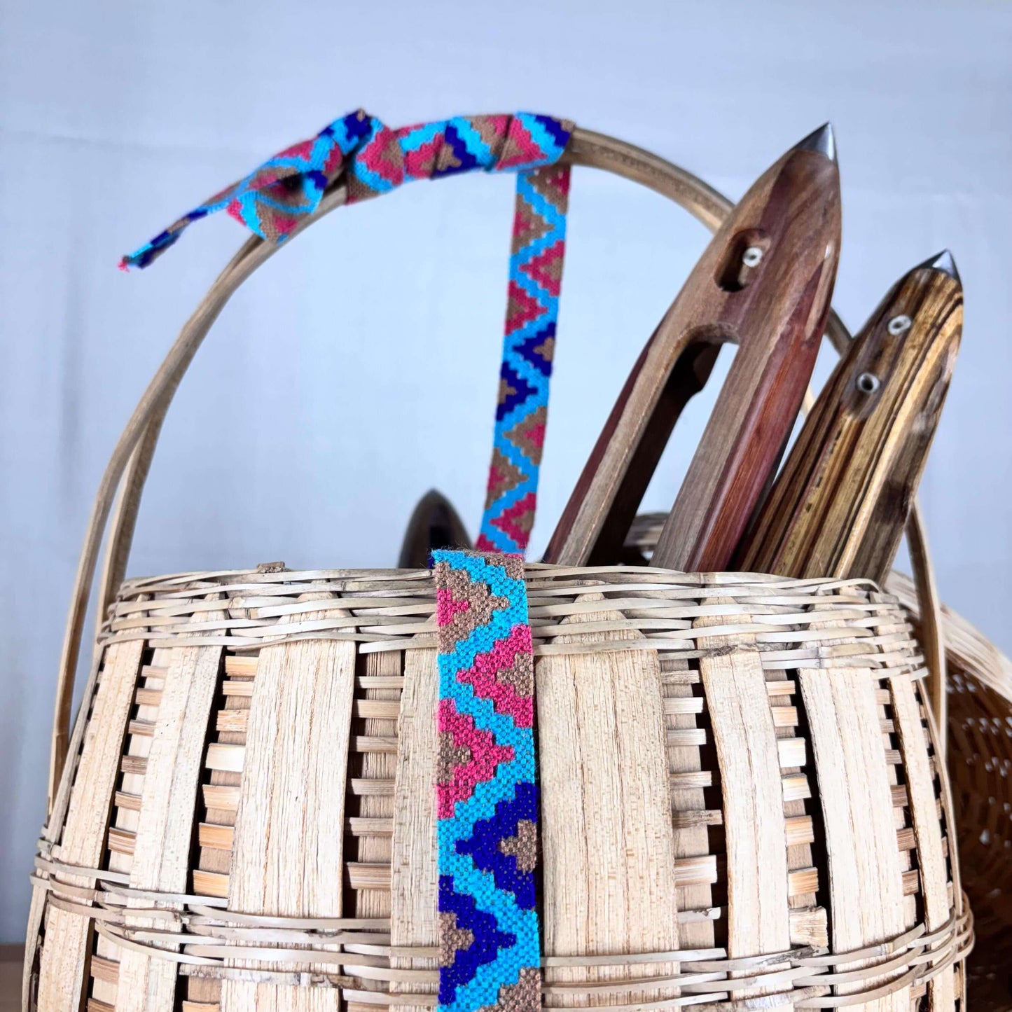 Kullu Patti lace (border) for suit cashmilon