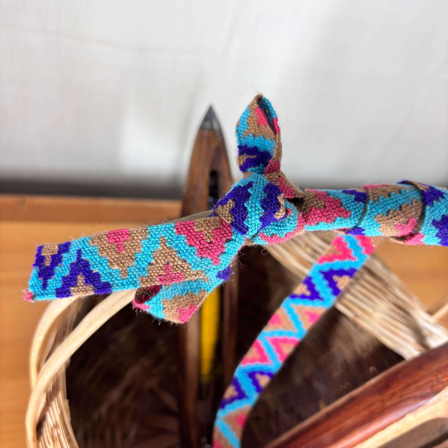 Kullu Patti lace (border) for suit cashmilon