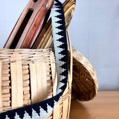 Kullu Patti suit border (lace) - Black