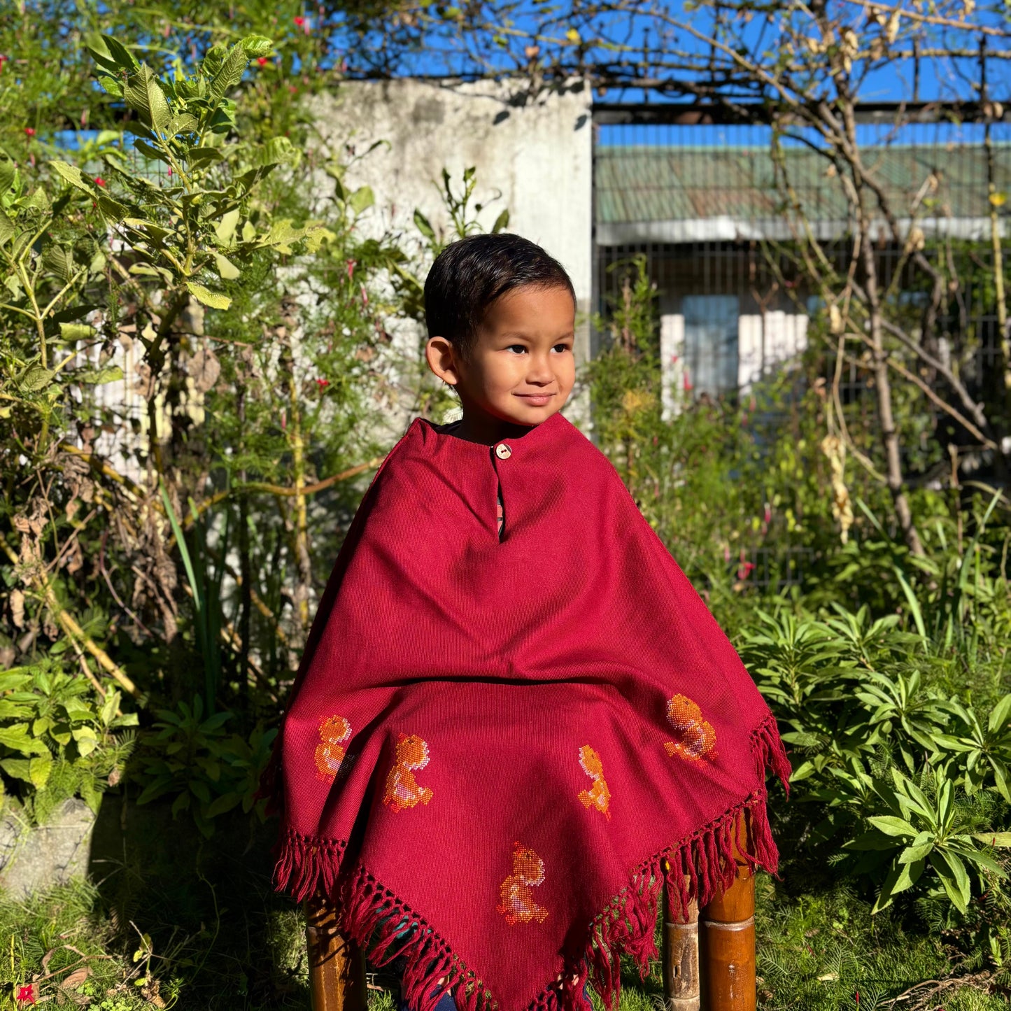 Himachali merino wool poncho for kids in red color