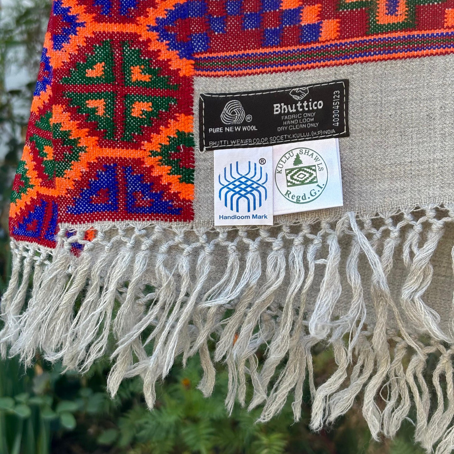 Authentic Kinnauri Hand-Woven Pure Merino Wool Shawl