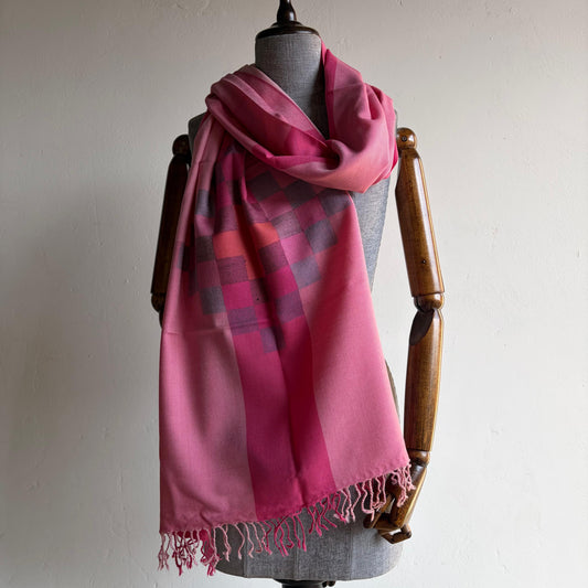 Hand Woven Pure Merino Wool Kullu Stole Pink