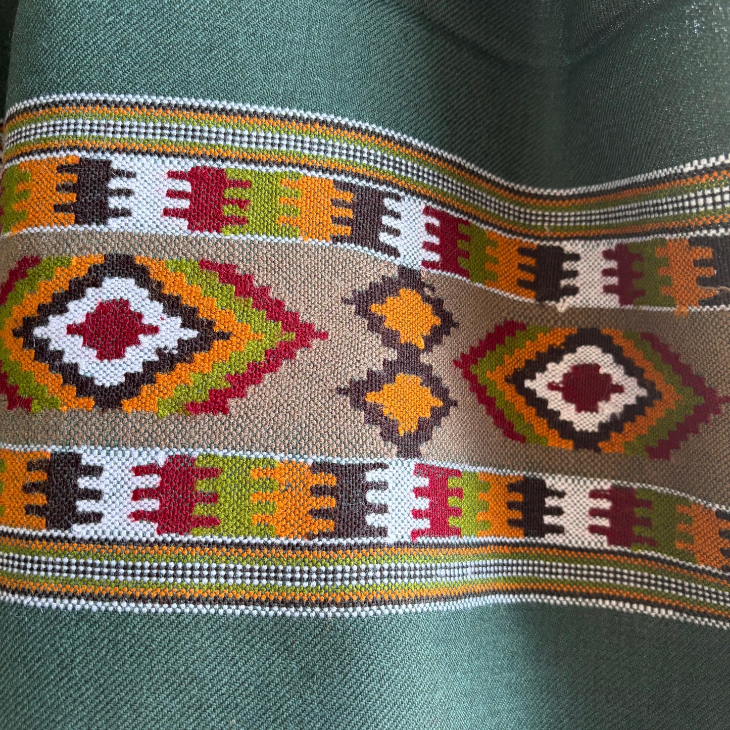 Hand Woven Pure Merino Wool Kullu Stole Bottle Green