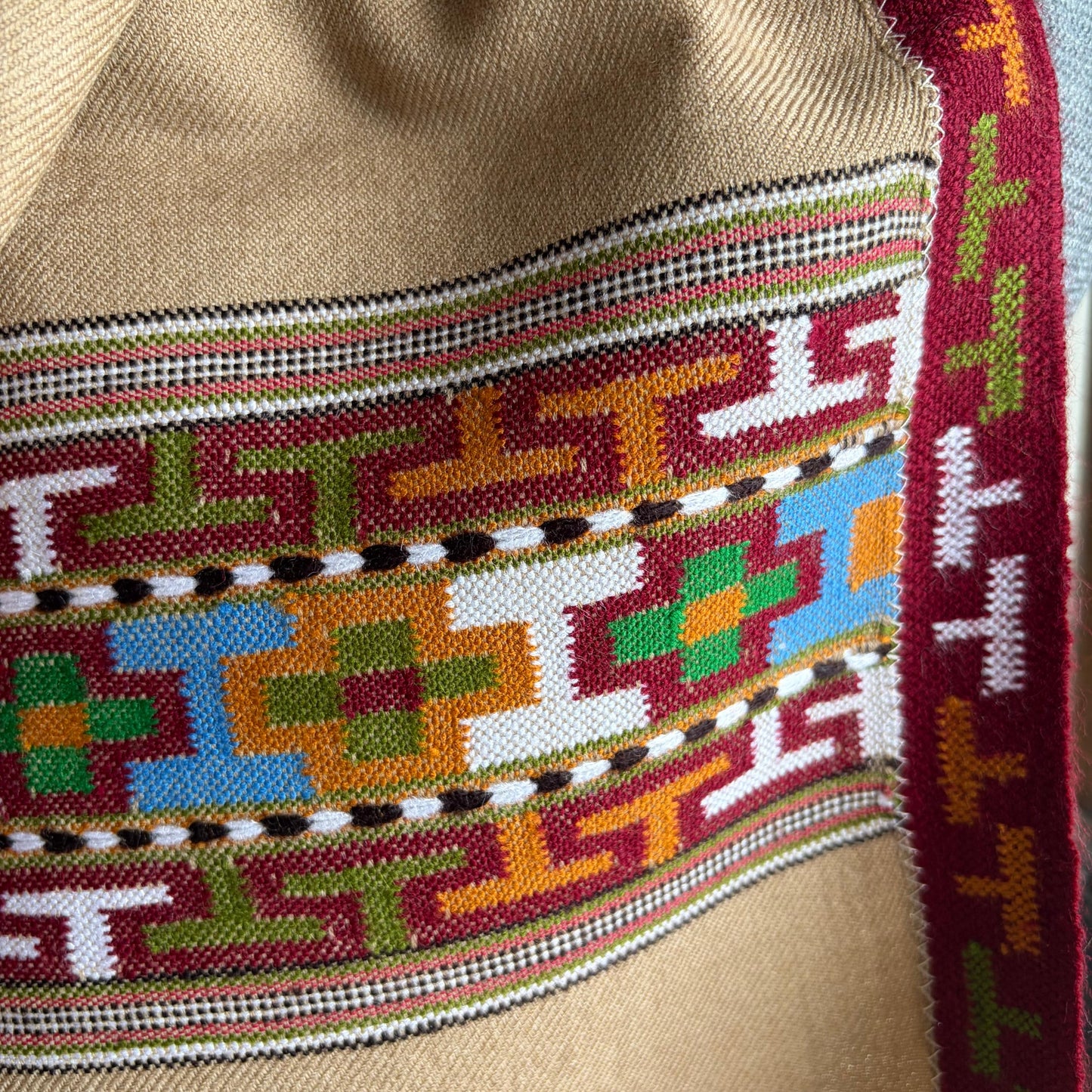 Hand Woven Pure Merino Wool Kullu Stole