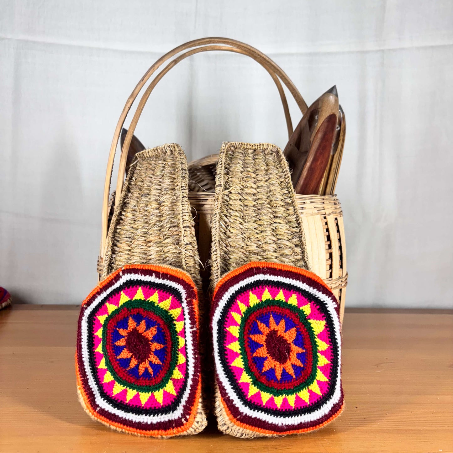 Pullas (Grass Slippers) — Handcrafted, Eco-Inspired Footwear