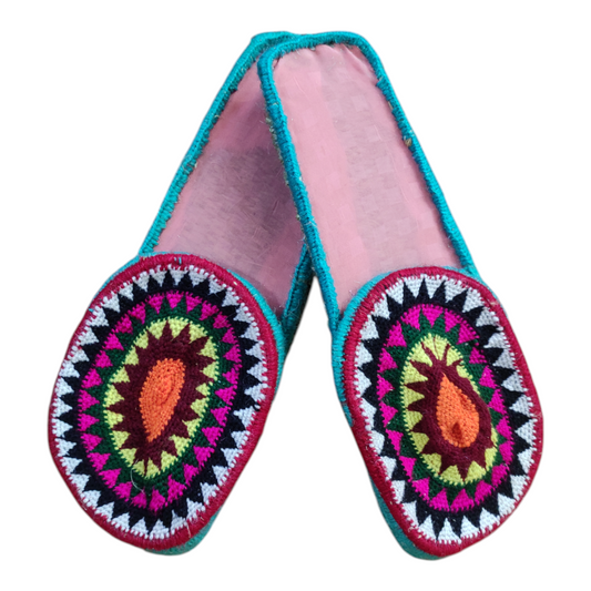 Pullas-grass slipper's
