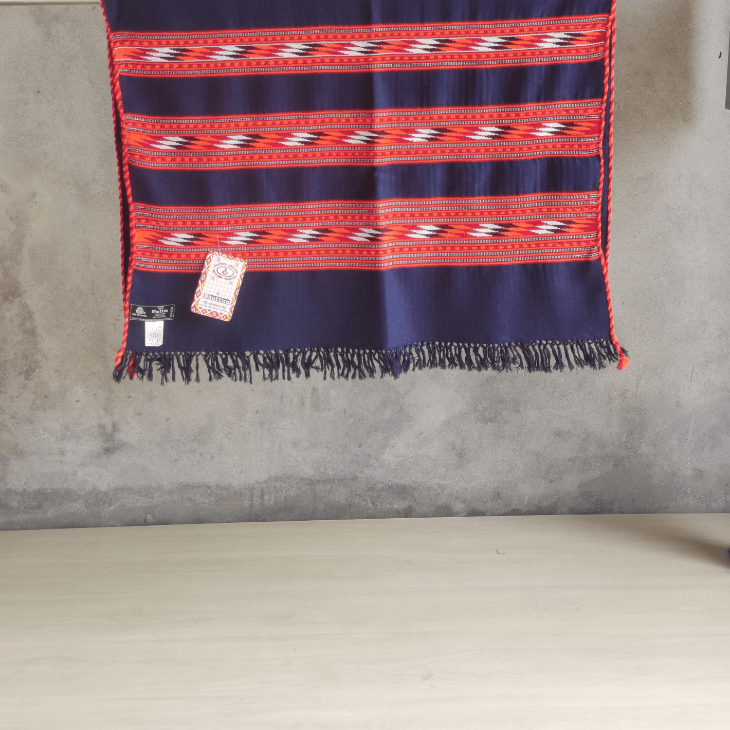 Hand Woven Pure Merino Wool Kullu Stole (Gugtu 3D)