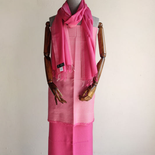Women's woolen suit (pink)