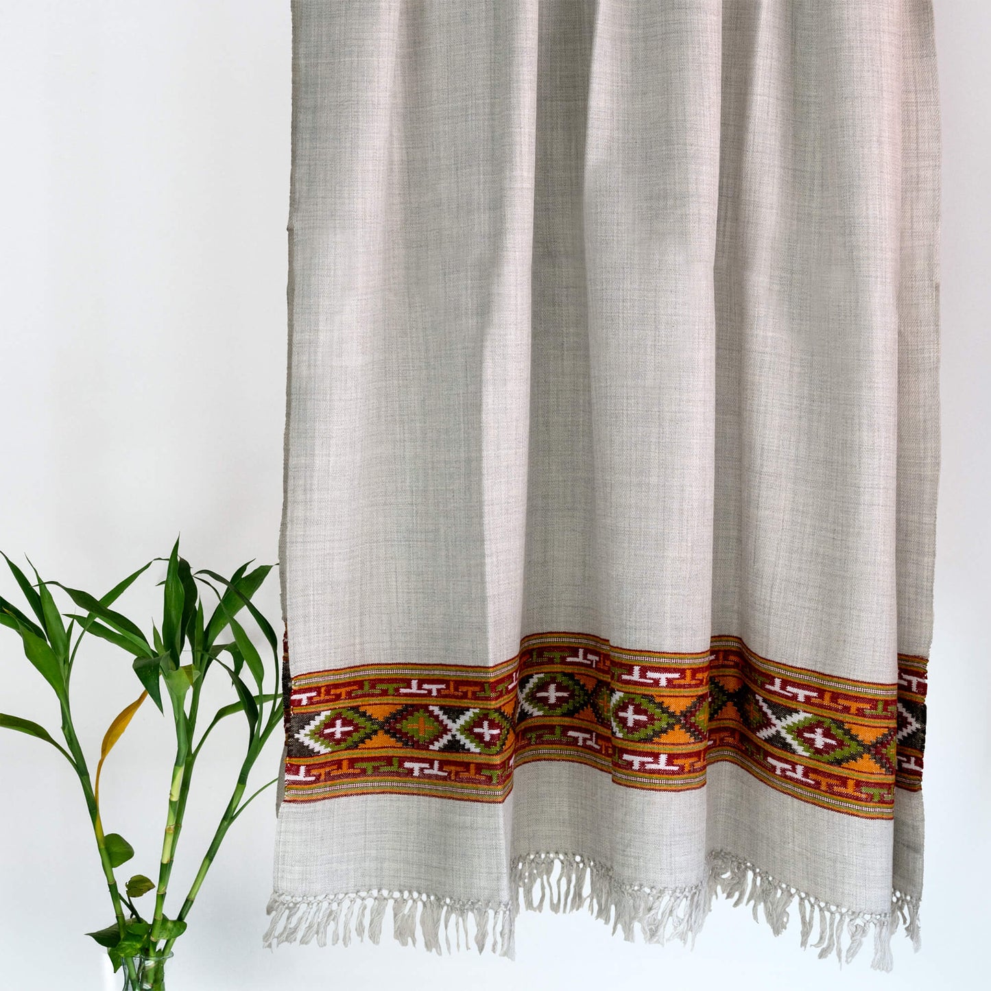 Traditional Kullu patti Merino Wool shawl- Grey