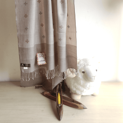 Hand Woven Merino Wool Kullu Stole - Beige - Bhuttico Shawls