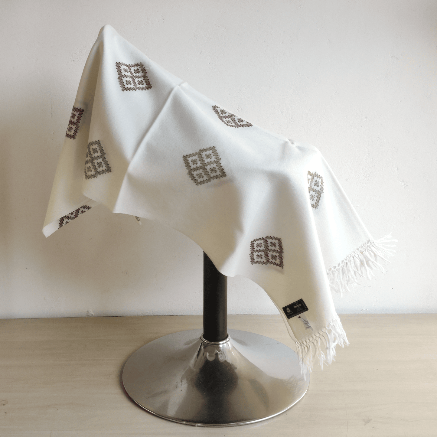 Hand Woven Polywool Kullu Stole - off white - Bhuttico Shawls